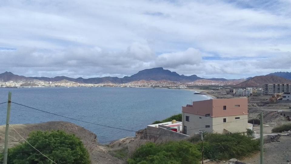 Pousada Monte Cara Mindelo Exterior photo