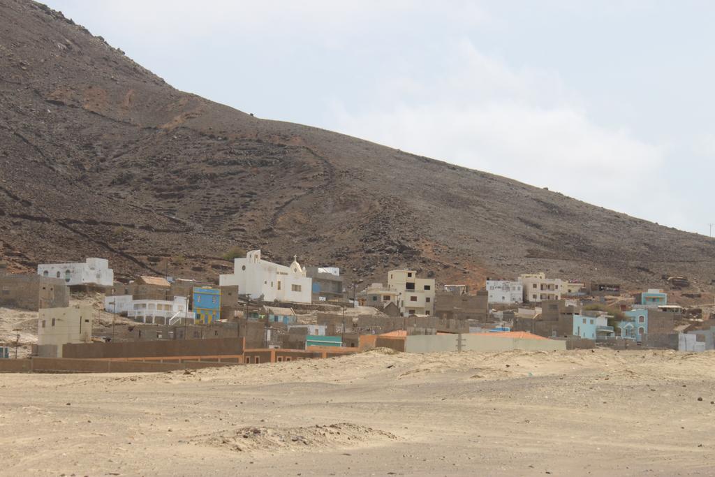 Pousada Monte Cara Mindelo Exterior photo